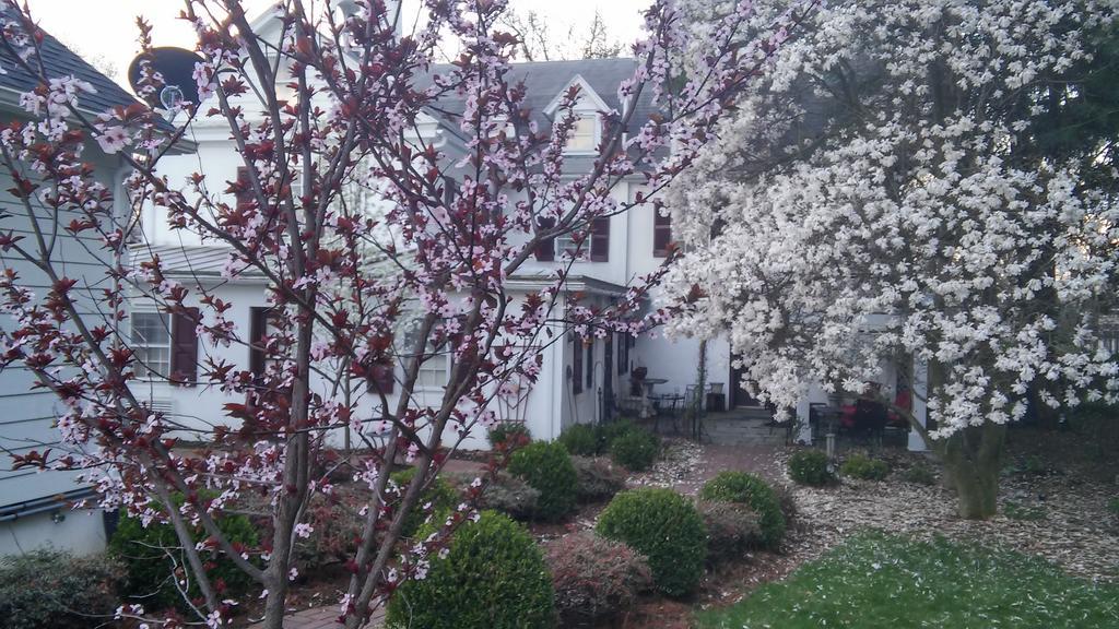 1777 Americana Inn & Lancaster Brewery Ephrata Exterior foto